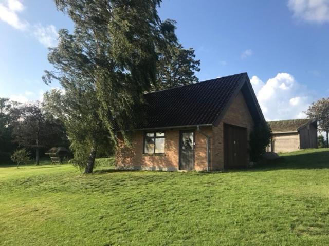 Hytte I Forste Raekke Til Fjord Holbæk Exterior photo